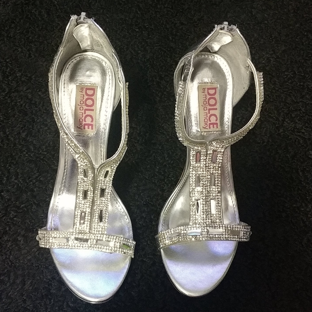 Women Dolce by mojo moxy Heels
